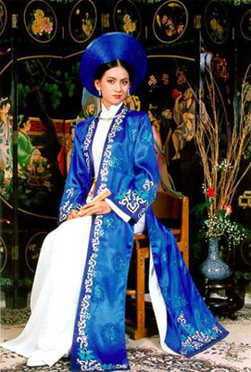 http://1.bp.blogspot.com/-wQKHM4d-GAo/Thkm65HCNhI/AAAAAAAAAv0/EWJ3ZW-2tLc/s1600/ao dai-wedding-dress.jpg